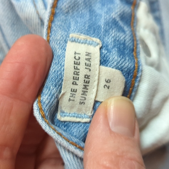 Madewell perfect summer jean size 26 light wash, GUC - Picture 2 of 4
